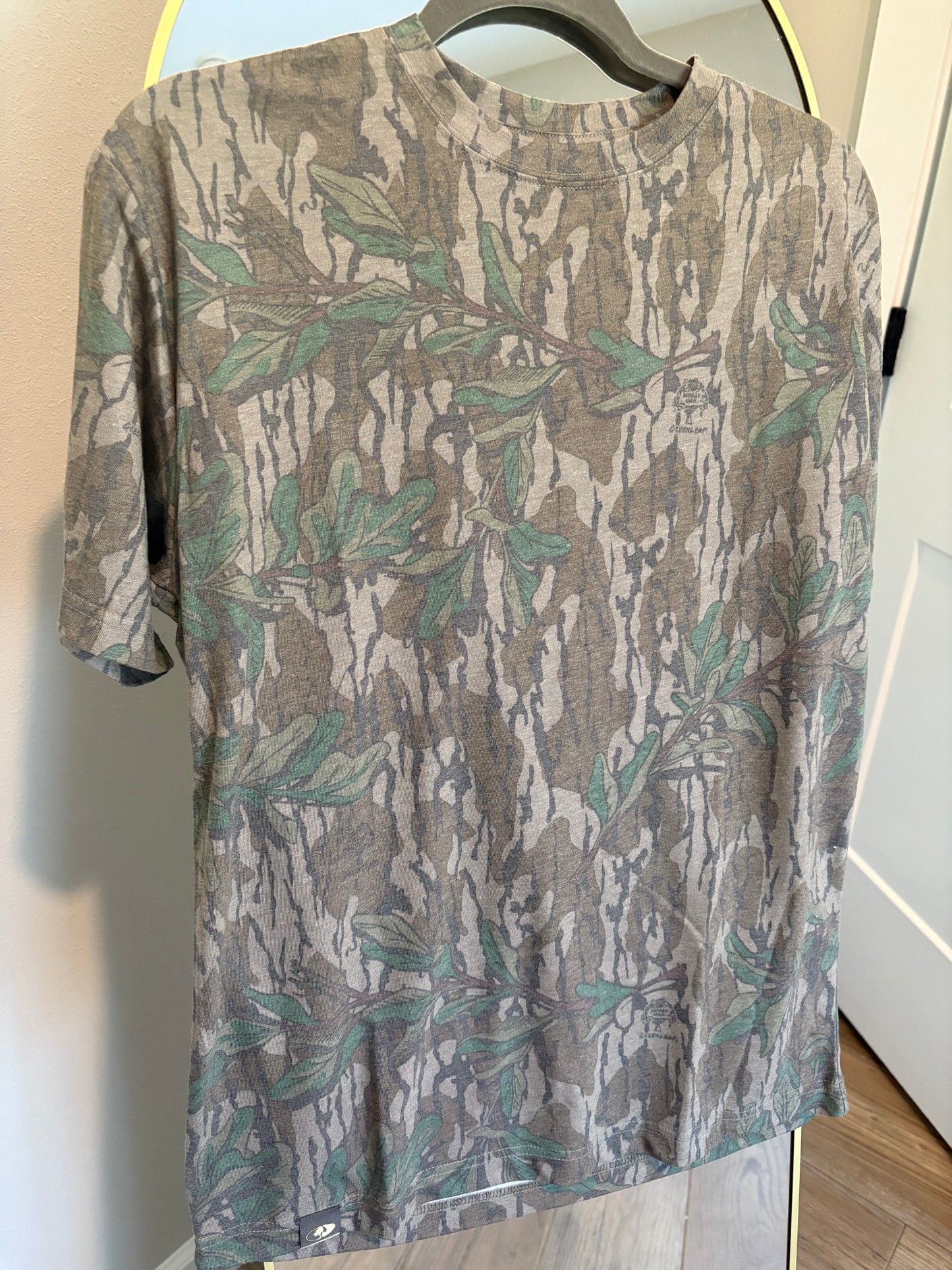 Mossy Oal Greenleaf Tee